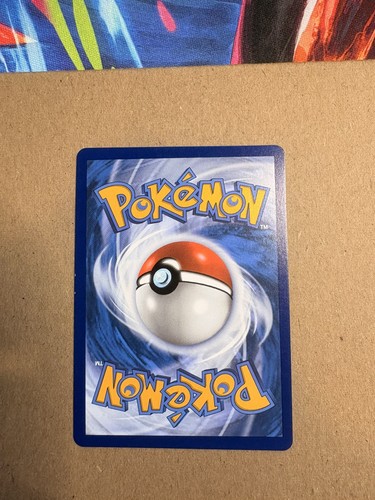 Hisuian Zoroark VSTAR 147/196 Ultra Rare Holo SWSH11: Lost Origin Pokémon Card - Picture 2 of 3