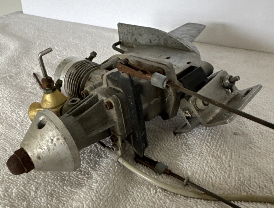K&B 3.5cc Outboard Marine Model Engine 21rc Boat Motor Flywheel 1980’s + More - Image 4 of 4