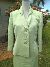 Le Suit Women s Skirt Suit Size 12 Light Green Textured Zigzag Pattern ...