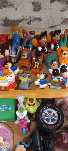 Large Lot of 42 1990's Vintage McDonalds Wendys Burger King etc Happy Meal Toys - Picture 11 of 11