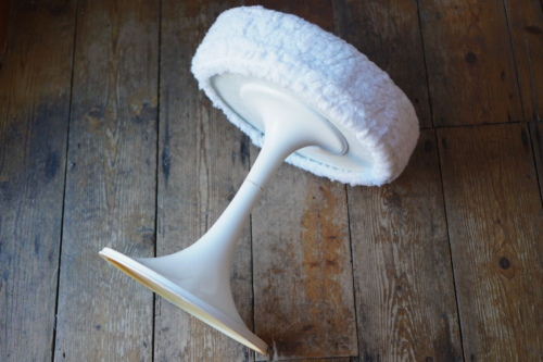 Vintage Tulip Vanity Stool Fluffy White Seat - Picture 3 of 12