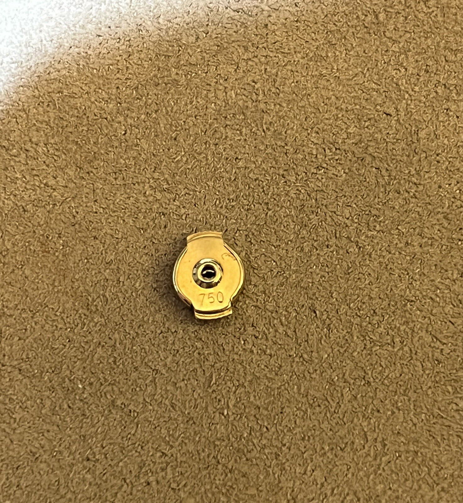 VAN CLEEF & ARPELS  SINGLE EARRING CARNELIAN 18K … - image 12