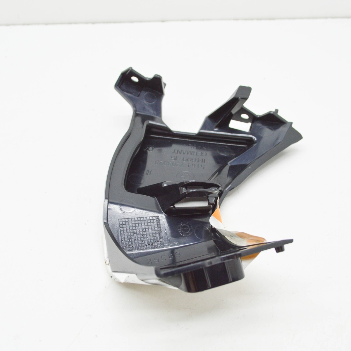 BMW 5 Gran Turismo F07 Front Bumper Right Spacer 51647203828 NEW