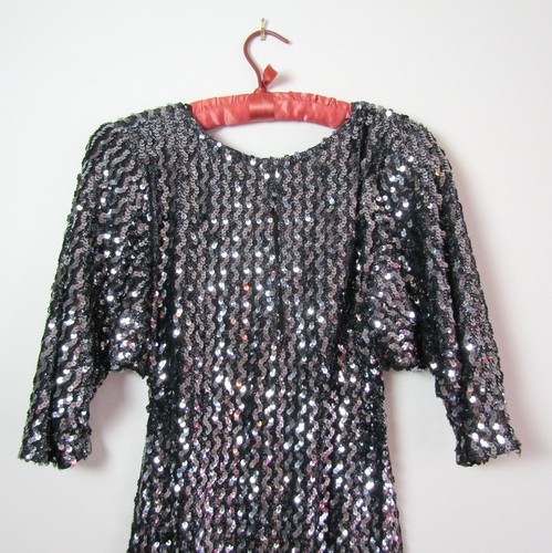 Vtg 80s SILVER SEQUIN BATWING DRESS Glittery Sparkly PLUNGING OPEN BACK SEXY M L - Picture 9 of 11