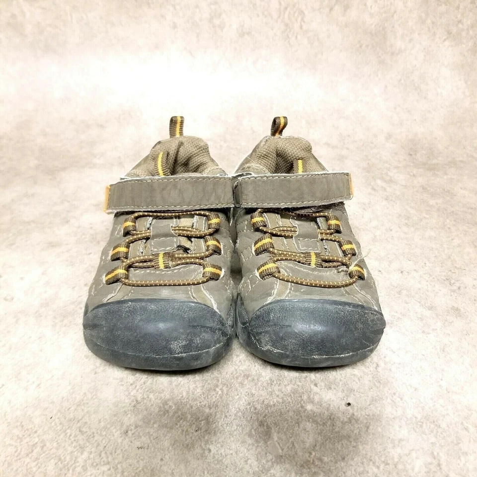 Tenis informales Jumping Beans para niños pequeños talla 7 marrón Foto 2 de 4