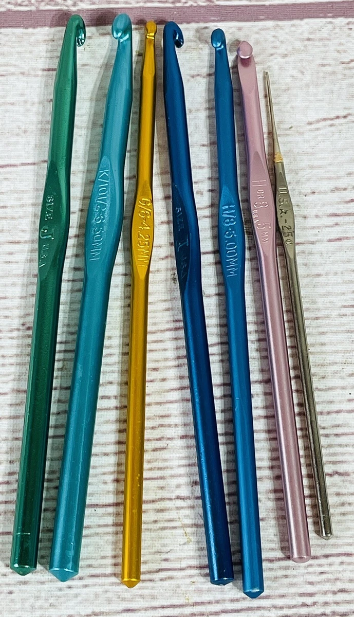 Boye Crochet Hooks Vintage Lot Of 7 Various Sizes