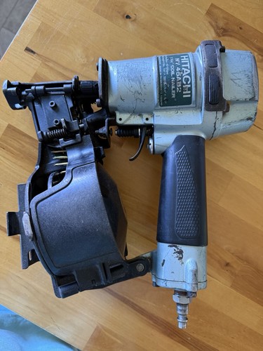 Hitachi NV45AB2 Roofing Nail Gun