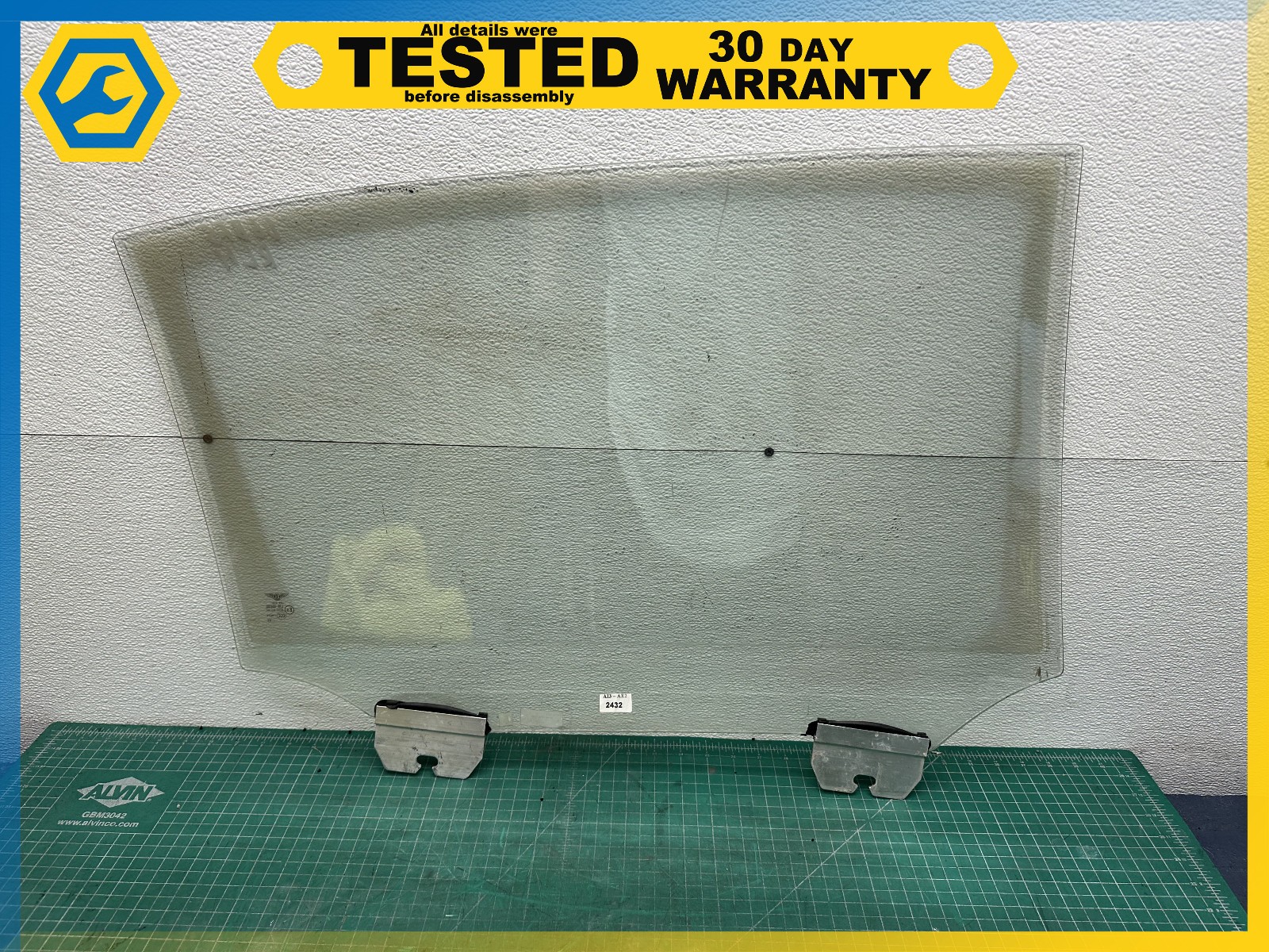 06-12 BENTLEY Flying Spur REAR LEFT DRIVER SIDE DOOR WINDOW GLASS OEM