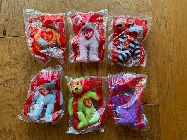 TY Teenie Beanie Babies 2004 Complete Set 12 McDonalds Happy