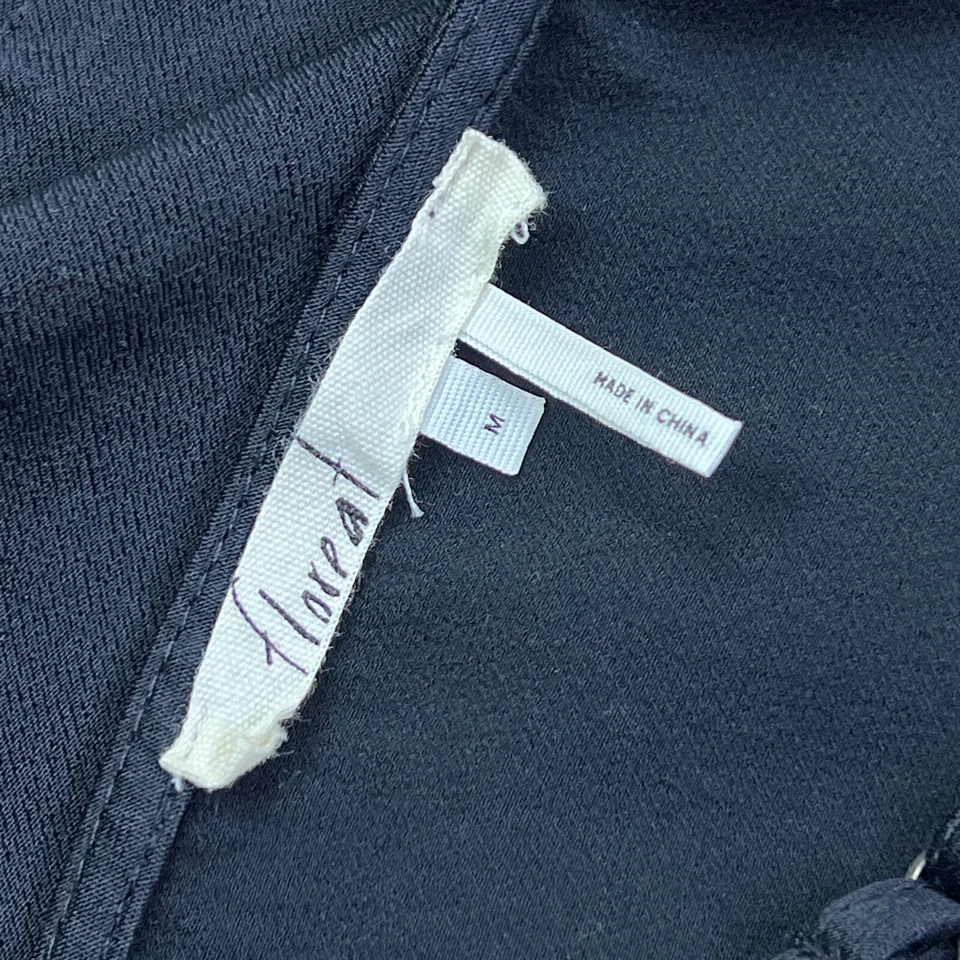 Camiseta sin mangas Anthropologie Floreat para mujer mediana negra satinada cuello en V cami evento LEER Foto 2 de 4