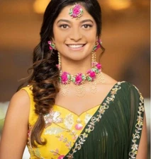 Women fashion flower  earrings tika bracelets necklace haldi mehandi babyshower