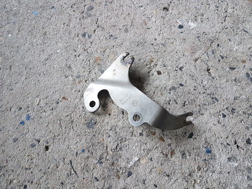 BMW 1er F20 F21 3er F30 F31 F34 N20 Halter motornaher Katalysator 7606138