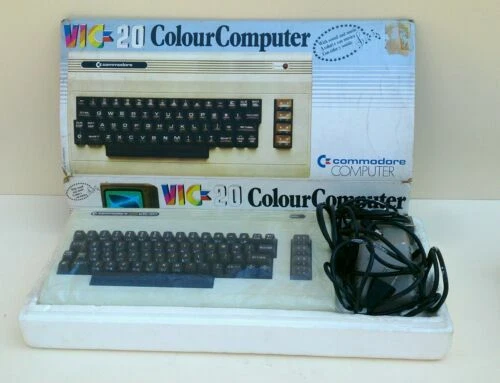 Computer vintage Commodore VIC-20