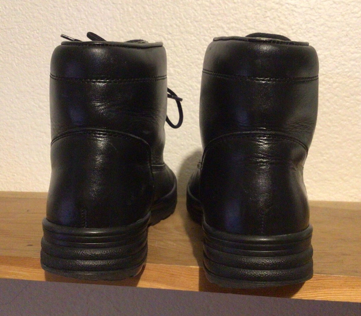 $450 Men's MEPHISTO Slacker Gore-Tex Sz 8 Black Leather