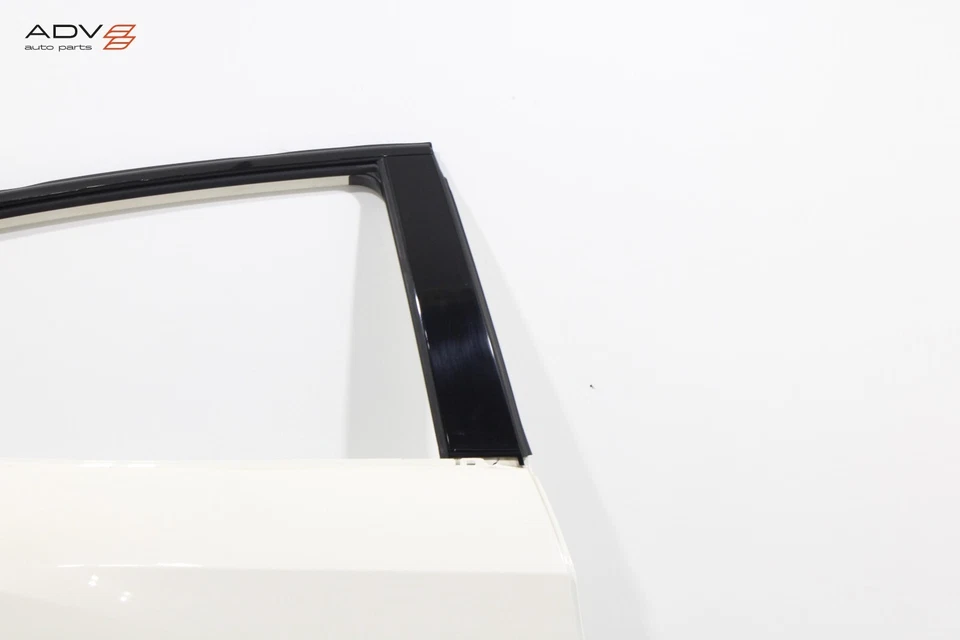 Honda Civic 2017-2021 hatchback trasero derecho pasajero puerta panel carcasa OEM Foto 3 de 4