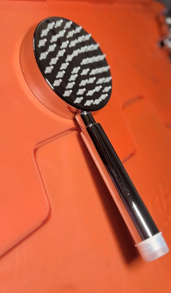 HammerHead Showers® 实心金属手持淋浴喷头 - 铬 - 2.5 GPM 高 P — 第 2/4 张图片