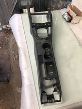SEAT ARONA KJ7 Mittelkonsole 6f1863243a 1.00 Petrol 85kw 2024 32130619