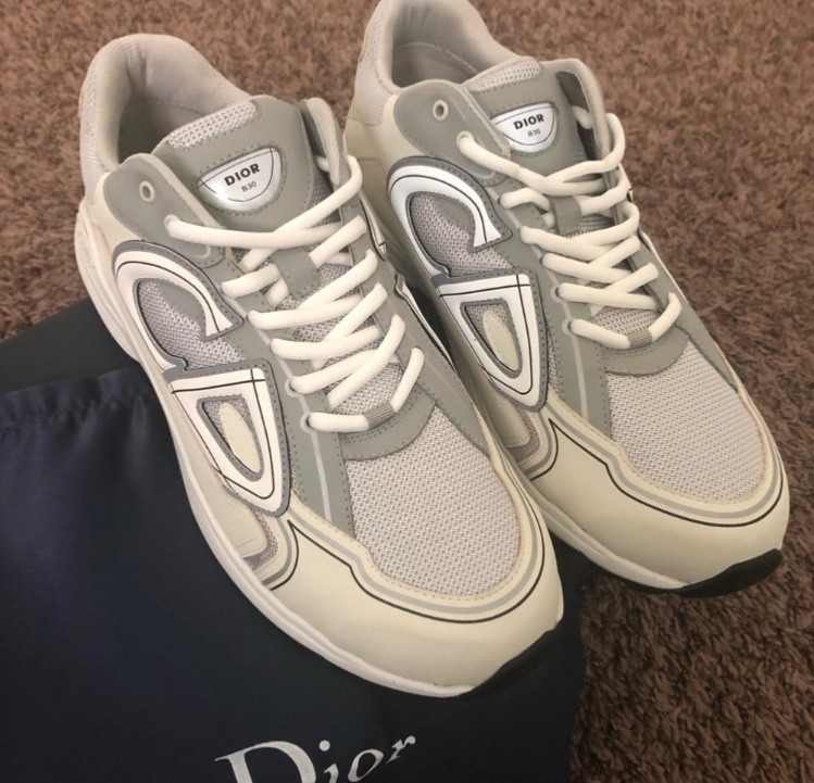 Christian Dior White/Grey B30 Sneakers ***NEW*** OFFERS ACCEPTED *BEST DEALS*