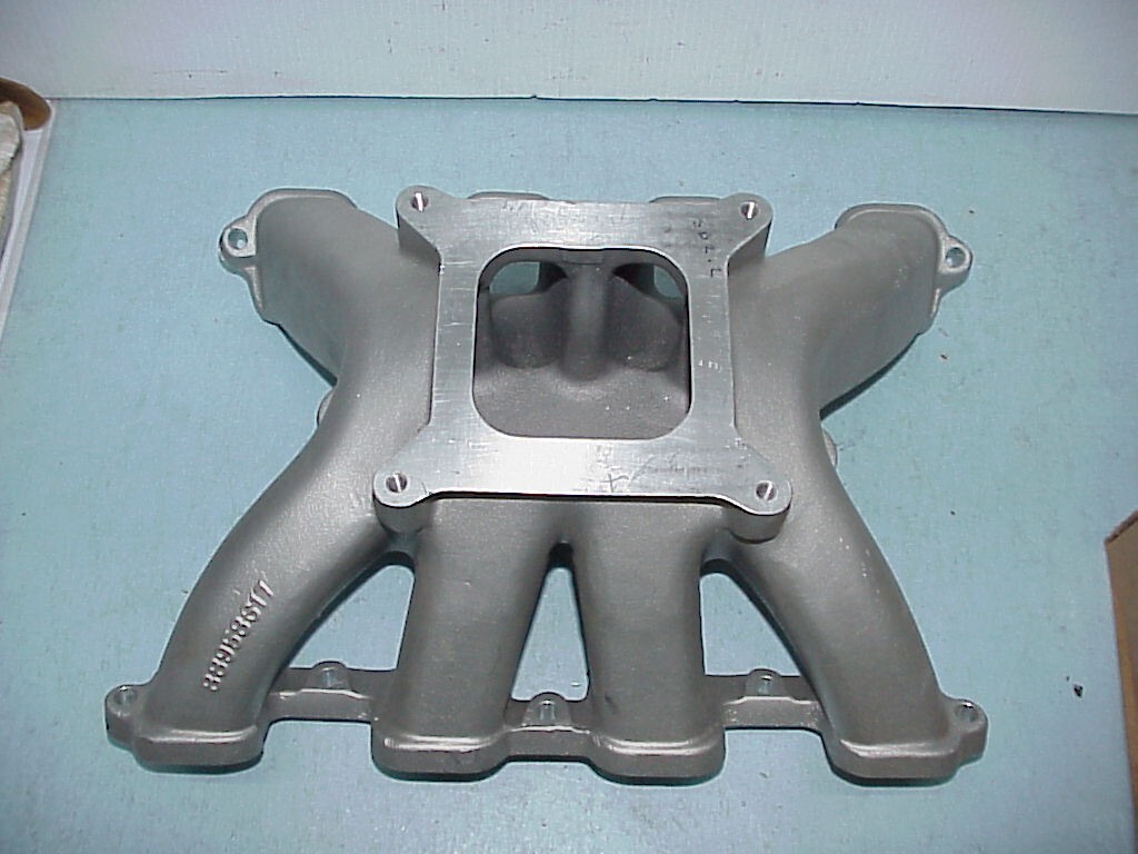 NEW GM Chevy SB2.2 #88958617 Aluminum Intake Manifold RARE