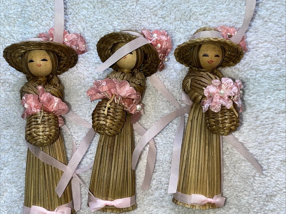 Conjunto De Colección Clavija Paja Mimbre Tejido Escoba Figuras Femeninas Gorro Sombrero Cesta Corea Foto 2 de 4