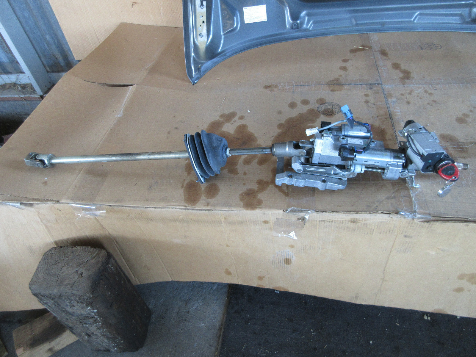 Ferrari California - Steering Column Assembly With Key - P/N 236210