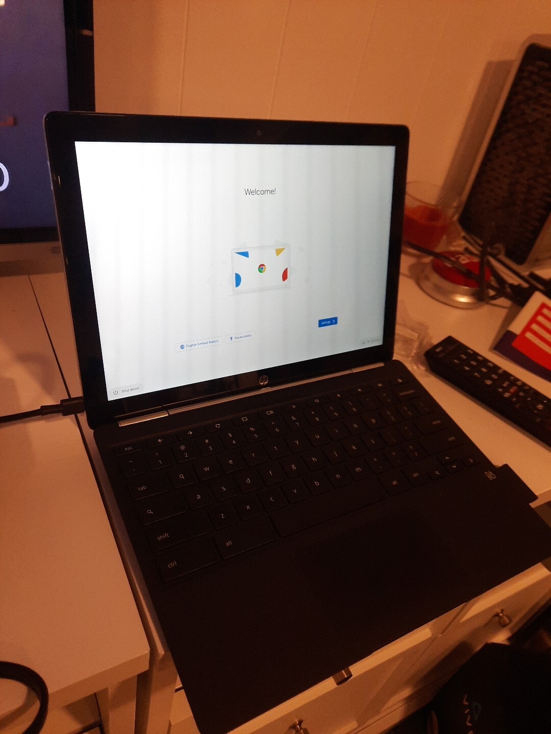 HP Chromebook 14in Touchscreen Laptop - Intel Core M3, Includes Charger & Stylus-image