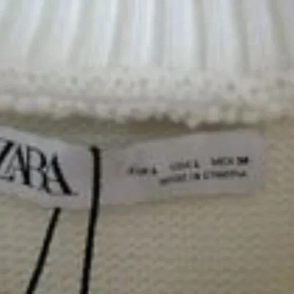 Womens Zara Cream Sweater pullover size large large collar new with