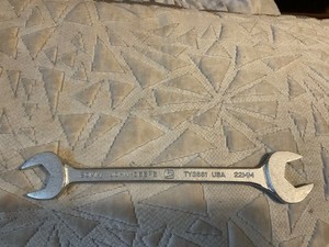 JOHN DEERE WRENCH TY3661 20mm/22mm