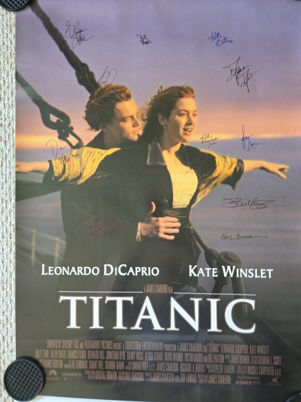 Leonardo DiCaprio -Kate Winslet -Kathy Bates 'Titanic ' Signed Poster. C.O.A 