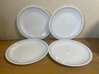 EUC (4) DINNER PLATES 10.25" PYREX CORELLE CORNING BLUE SNOWFLAKE GARLAND VTG