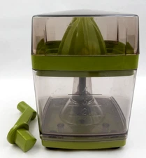 VINTAGE RAPID FAMILY SQUARE GREEN JUICER SQUEEZER BY L.M. LIPSKI LTD.