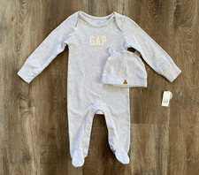 BABY GAP NWT Gray Footed One-Piece  Hat Set NEW Size 6-9 Months 2-Piece Set