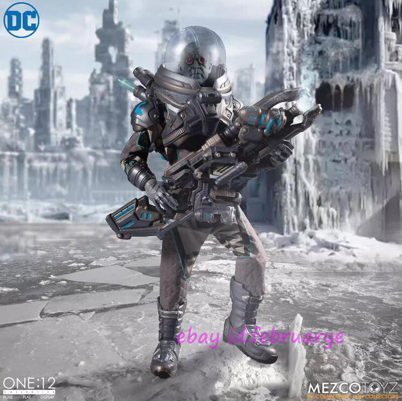 Mezco Toyz 1/12 DC Mr. Freeze Deluxe Edition Action Figure