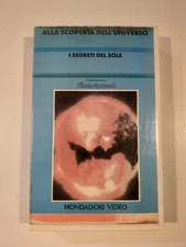 ALLA SCOPERTA DELL'UNIVERSO I SEGRETI DEL SOLE - VHS MONDADORI VIDEO *RARA*