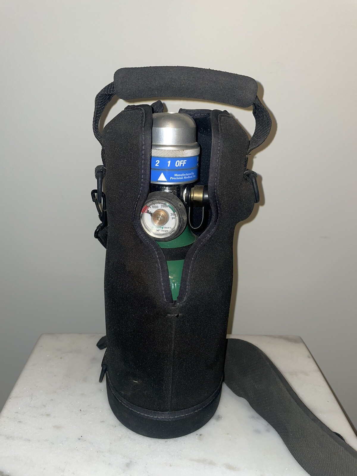 INVACARE HOMEFILL OXYGEN O2 TANK WITH BUILT IN CONSERVING REGULATOR