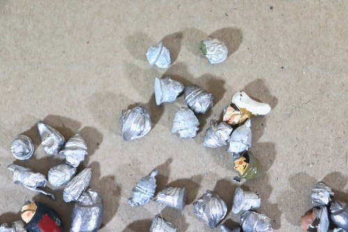 BRITAINS TRADITION of LONDON 54mm 50 x BRITISH SPARE HEADS TOY SOLDIER PARTS 2oe - Picture 2 of 6