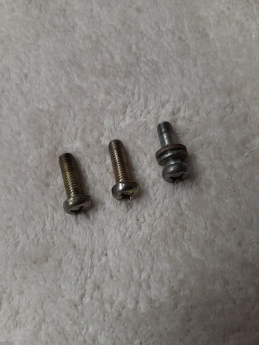 Bobina de encendido de rueda grande Yamaha y tornillos de montaje cdi OEM Bw80 Bw 80 - Imagen 2 de 2