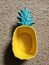 IQ Accessories Pineapple Bowl, Fruit Bowl, Trinket Dish