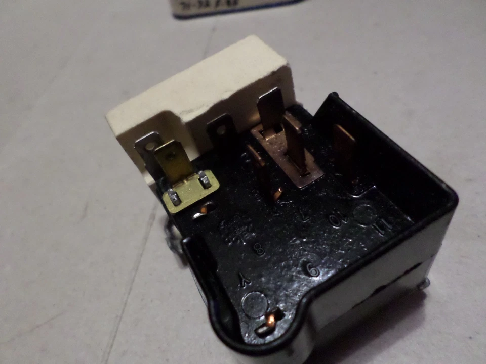 1968 1969 1970 1971 1972 Oldsmobile F85 Toronado 88 nos delco headlight switch - Image 3 of 4