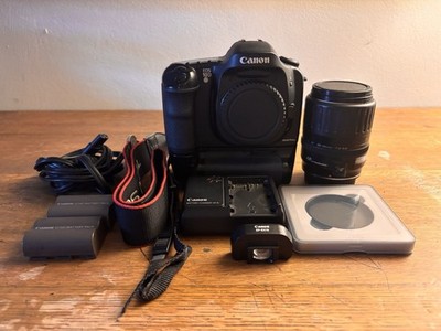 Canon EOS 10D 6.3MP Digital SLR Black w/ 35-135mm f/4-5.6 Lens Kit