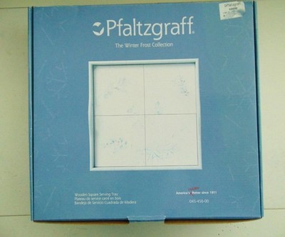 Pfaltzgraff ''Winter Frost'' 12 3/4'' Square Wooden Serving Tray w/4 Tile Inserts