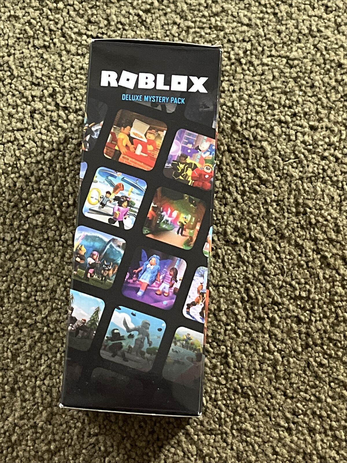 ROBLOX Deluxe Mystery Pack Heroes of Robloxia Taser TESSLA for