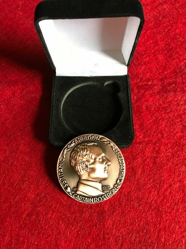 RMS TITANIC THE COLLECTION- REPLICA MEDALS SET OF 4 - Picture 12 of 12