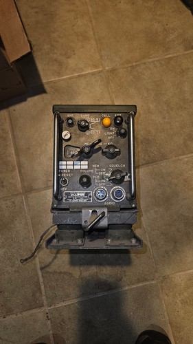 Military Radio Receiver R442 + Mount - WORKING M151 A1 A2, HUMVEE