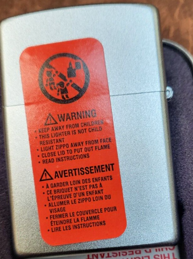 ZIPPO LIGHTER EDMONTON OILERS NHL HOCKEY 2006 RETIRED TEAM LOGO FAN