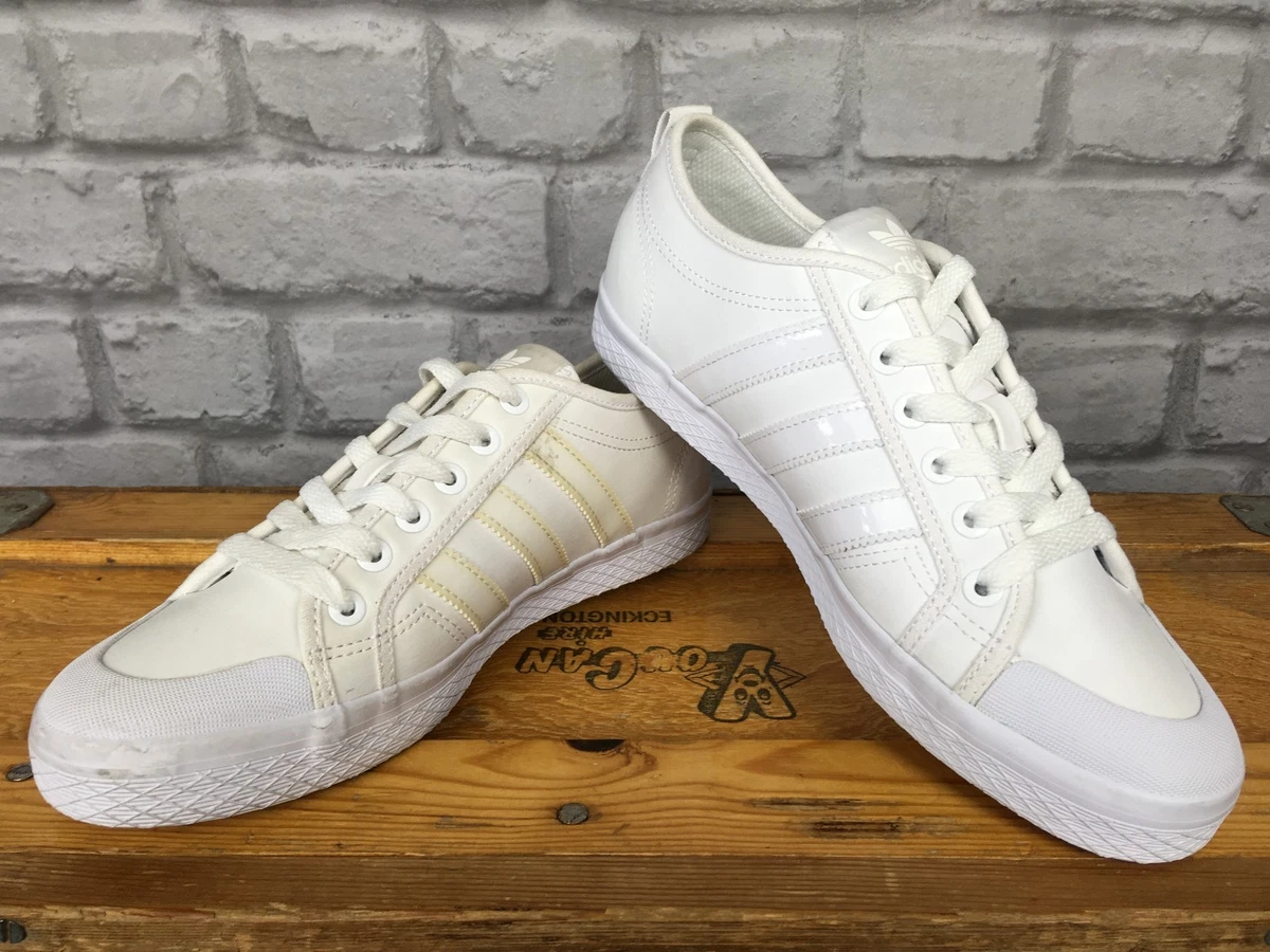 LADIES WHITE SYNTHETIC LEATHER HONEY LO TRAINERS SATIN VARIOUS SIZES |