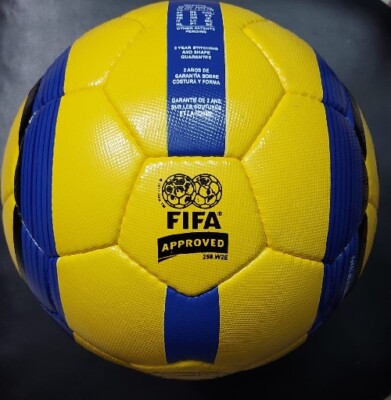 NIKE PREMIER LEAGUE 2005-2006 OFFICIAL MATCH BALL FIFA APPROVED