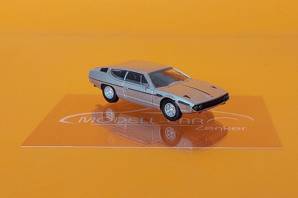 Brekina PCX 870169 Lamborghini Espada (1968) silber 1:87 NEU Modellauto