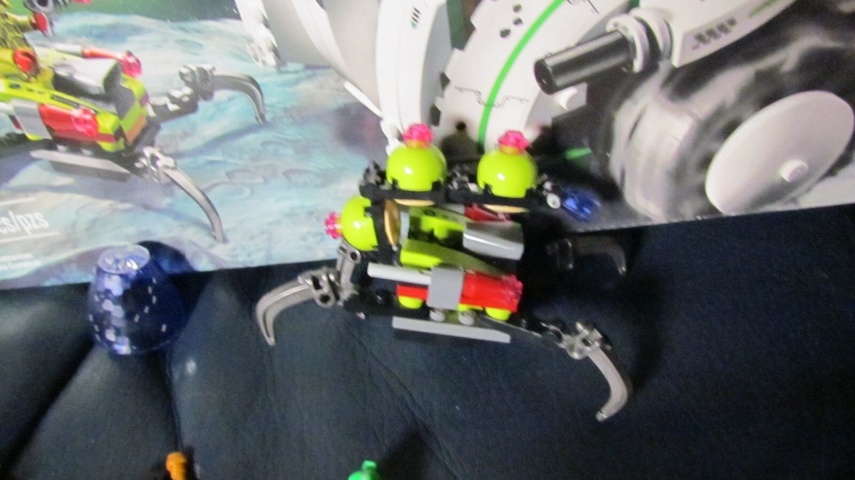 Lego 70704 Toy Story Galaxy Squad Vermin Vaporizing | eBay