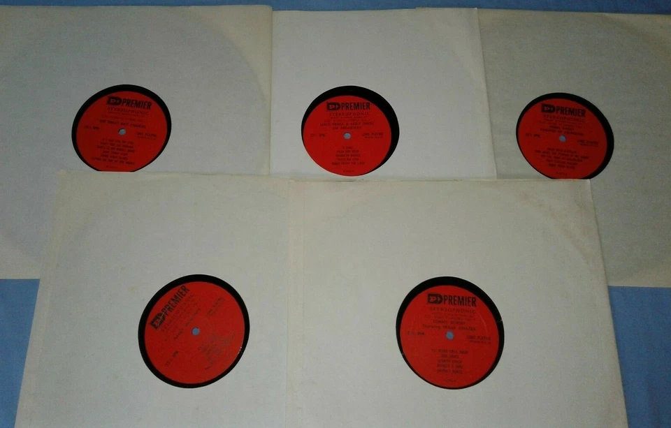 "Stars in Stereo” 33 rpm 10 LP Set with Frank Sinatra, Ray Charles, Louis Prima - Image 4 of 4
